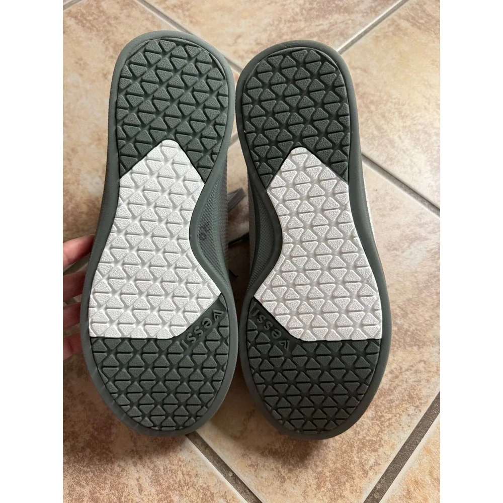 Vessi weekend sneaker